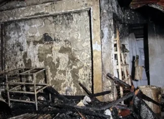 Abandonado nga balay sa Mandurriao, nasunog; halit naglab-ot sa ₱𝟮𝟯𝟴𝗞