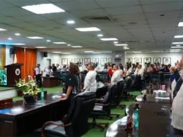 Chairman sang Committee on Rules sa Sangguniang Panlalawigan sang Iloilo, nagapati nga indi mandatory sa Provincial Board ang DILG Legal Opinion