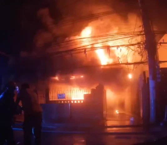 15 ka mga baligyaan sa merkado sa Estancia, Iloilo, nasunog; P9.3 milyon balor sang mga nasunog