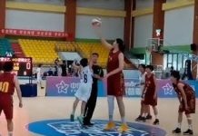 Dalagita sa China nga may kataason nga 7’5, ginakabig nga ‘new Yao Ming’!
