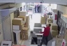 Eaeaking naga-text , nahueog sa buho sa sueod it mall sa turkey