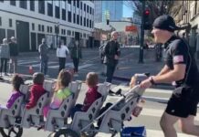 Sangka ama, nakahimo it Guinness record pinaagi sa pagtueod sa quintuplets sakay it stroller sa half-marathon
