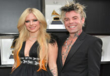 Avril Lavigne ag Mod Sun, engaged eon