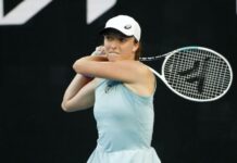 Polish tennis star Swiatek nagkampeon sa Miami Open matapos piyerdihon si Naomi Osaka