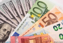 Haeos parehas eon ro haeaga it sangka Euro ag US dollar makaron