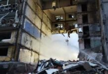 13 patay sa pagtama it missile sa Zaporizhzhia City