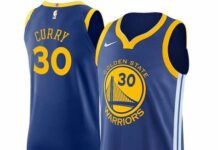 Jersey ni Curry nagpanguna sa mga mabakae sa nasyon