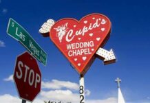 Mga pumueuyo sa Las Vegas, California, exvited eon sa nagahilapit nga velentines day
