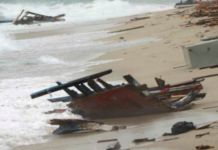 59 katawo patay sa pagtama it migrant boat sa sangka mabahoe nga bato maeapit sa Italy