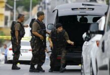 78 katawo, gin-aresto it Turkish police bangud sa andang provocative posts nga nagtuga it kakueba ag panic angot sa nagtama nga lindol