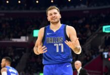 Luka Doncic ginmultahan it $35-K bangud sa ‘money gesture’ sa referee