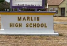 High school sa U.S., owa nadayun ro graduation bangud nga 5 eang ro nakapasar nga estudyante!