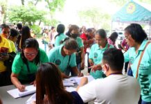Pagpanupod it cash assistance sa mga barangay health workers ginpadayon makaron nga adlaw