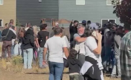 3 ka unga ag sangka manugturo , patay sa pagpamaril sa elementary school it Oregon