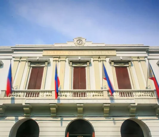 Utang sang Pilipinas, naglab-ot na sa P15.69T