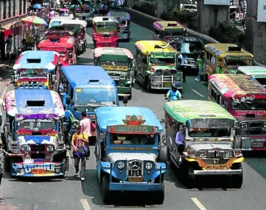 Ferdinand Marcos Jr., ginsuspinder ang fare hike, ginmando ang DOTr nga untaton anay ang implementasyon