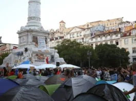55 aktibista, arestado sa pagbuwag ng mga protest camp sa Portugal