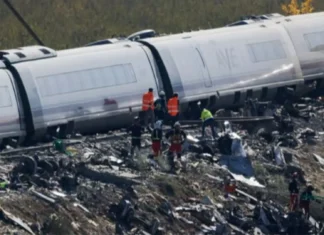 64 patay, kapin 100 ang nasamaran sa banggaan sang duha ka high-speed train sa Spain