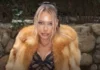 Australian model at swimwear designer na si Sahara Ray, pumanaw sa edad na 34