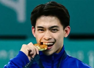 Carlos Yulo, nakasulod sa floor exercise kag vault finals sa World Gymnastics Championships