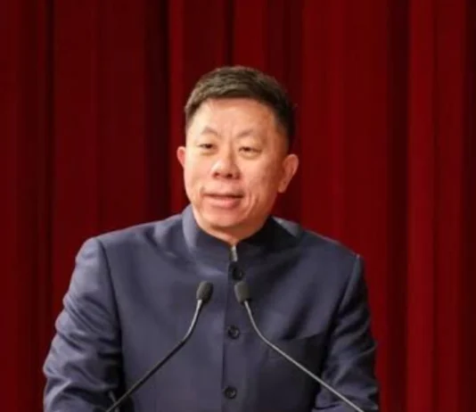 China, nagbantang gaganti kung ideklarang persona non grata ang ambassador nito