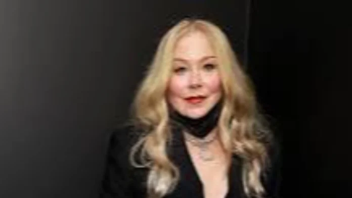 christina-applegate-ginbawi-nauna-nga-diagnosis-sang-multiple-sclerosis