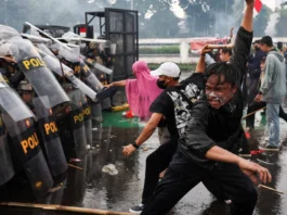 Mga estudyante sa Indonesia, nagpatigayon sang protesta batok sa nagalala nga haze