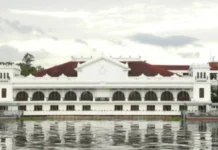 Malacañang, nag-awhag kay Bato dela Rosa nga boluntaryo nga magsungka sa ICC