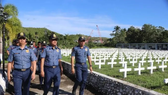 sobra-72000-ka-pulis-ipangapod-bug-os-nga-pungsod-undas-2026