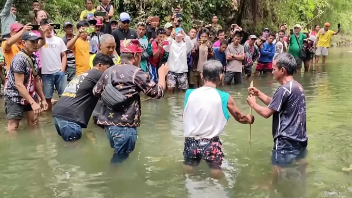 2 FARMERS IN SARANGANI RITUAL