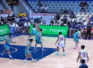 Rain or Shine, dinominarna ti Phoenix tapno magun-od ti maika-dua a seed iti Quarter finals