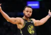 Stephen Curry, nasayaaten ti kasasaadna – Steve Kerr