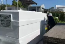 Singir kadagiti agpadalos ti tanem iti Catholic Cemetary ditoy ciudad ti Laoag, ngimmato