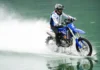 Modified motorcycle, tinaray na ti 25 a milya iti rabaw ti danom idiay China
