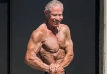 Kalakayan a bodybuilder iti intero a lubong, agtaltalinaed a napigsa iti tawenna a 90
