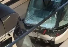 Nasurok 50 a tattao, nadundunor kalpasan ti dinungpar ti dua a trams idiay France