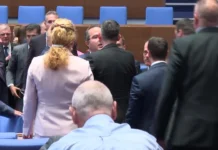 Debate dagiti parliamento idiay Bulgaria, nagtungpal iti tensyon ken pisikalan