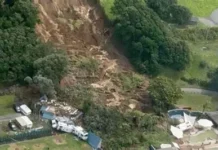 New Zealand, sinuspende iti Retrieval Operations kalpasan ti Landslide a nakatayan ti innem nga indibidual