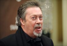 British actor a simmikat iti “Rocky Horror Picture Show” ken “It” a ni Tim Curry, pimmusayen iti tawen nga 80