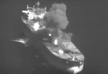 US, ballaygi a pinabettak iti tallo nga oil tanker ti Iran