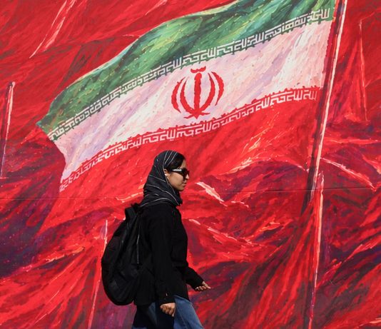 Iran, inakusaran iti Estados Unidos a saan a seryoso iti peace deal