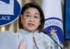 Claire Castro, agtalinaed latta a kas Palace Press Officer
