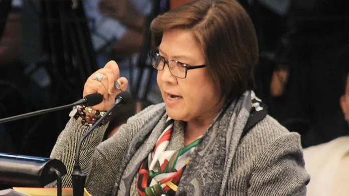 de-lima-binabalaw-ti-panangipila-ti-kaso-paulo-pulong-duterte-kontra-iti-sumagmamano-kameng-ti-media