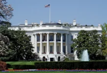 Dua a Chinese national senentensyaan ti pannakaibalud idiay US gapu iti espionage