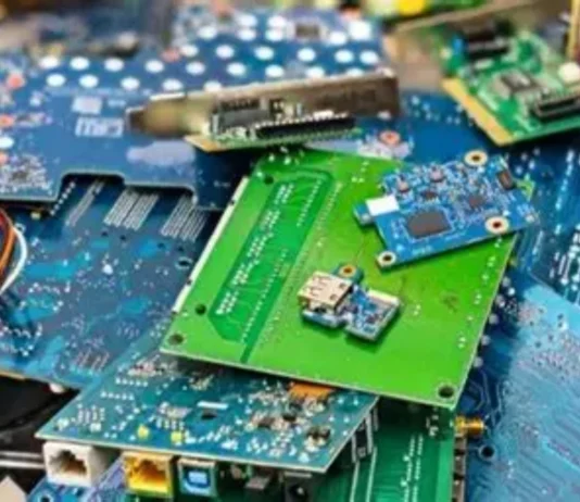 Gobyerno, idurduron ti high-value investments kalpasan a dimmanon iti record a $64-B ti electronics exports