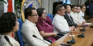 Nangipilan ti House prosecution panel ti formal offer of evidence kontra kenni Bise Presidente Sara Duterte mainaig iti Article 2 ti impeachment complaint, segun kenni House prosecution spokesperson Robert Ace Barbers.