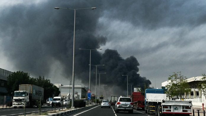 qatar-iran-attack-1-march-2026-afp