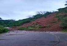 ‘Higit 100 na mga motorista kasama ang nasa 30 mga estudyante, na-stranded matapos na makapagtala ng major landside sa San Andres, Catanduanes