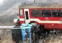 Lima gadan sa banggaan nin tren asin bus sa Slovakia