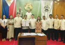 Kapitan kan Barangay Dap-Dap, Legazpi City na nakaresibi nin honra bilang CSC Regional Dangal Awardee, tinawang pagmidbid kan gobierno provincial kan Albay